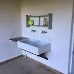 Charming 2-bed In Domfront-en-poiraie Prázdninový dům Perrou