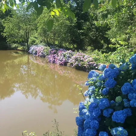 Charming 2-bed In Domfront-en-poiraie Casa vacanze Perrou